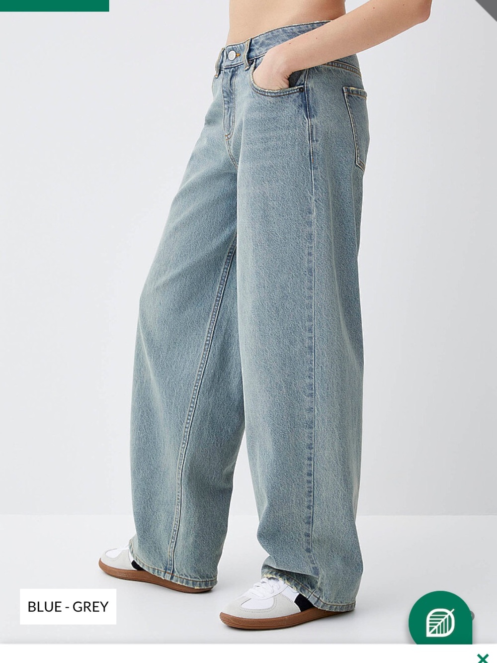 Twik Baggy Low Rise Blue Jeans
